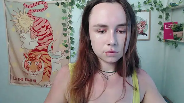 VeryVeryVeryShy_ live cam on StripChat