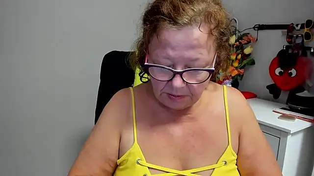Adelewildx webcam