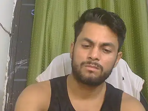 Stubborndesiboy webcam