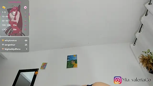 Mia-Valeria- webcam