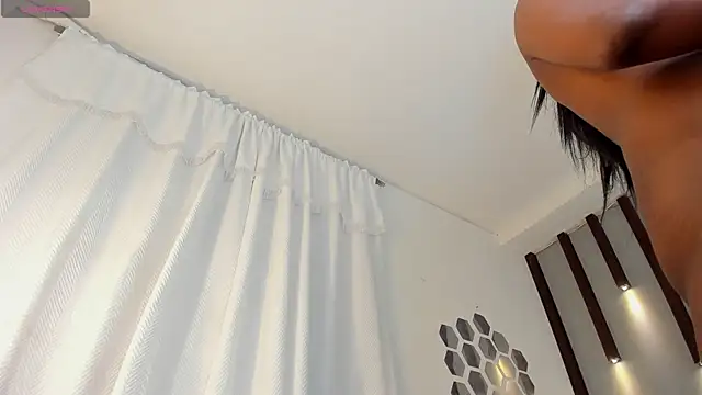 Melisa_Ebony webcam