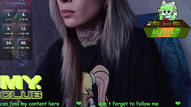 Witch_Emma webcam
