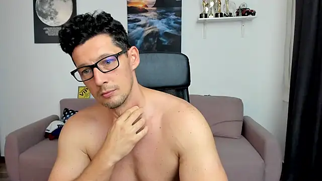BrutusK08 webcam