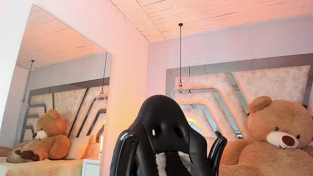 AngelineHeet webcam