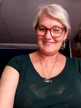 irinamaux webcam