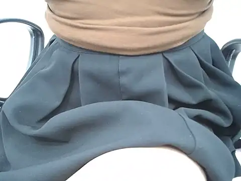_Lady- webcam