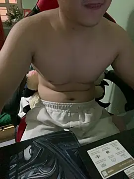 yoursecret_GEN webcam