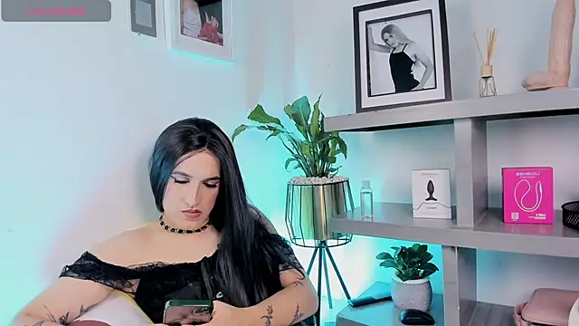 Naomi_Collins_ webcam