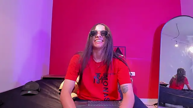 victoria_zaenzz webcam