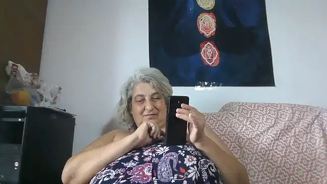ExquisiteMature webcam