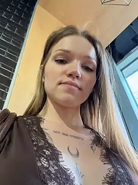 StreetSquirt's live cam