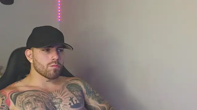 Ades_Lowe webcam
