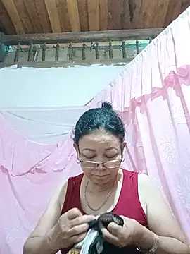 Lena_9x webcam