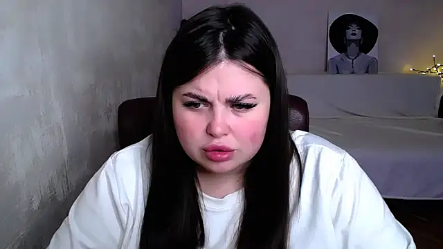Emily_Mo webcam