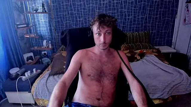 CuteBoy228 webcam