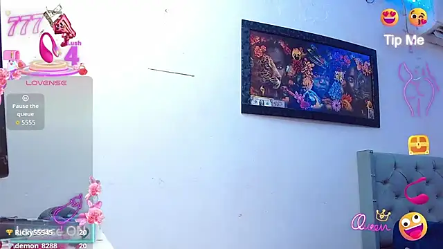womanbitch77 webcam