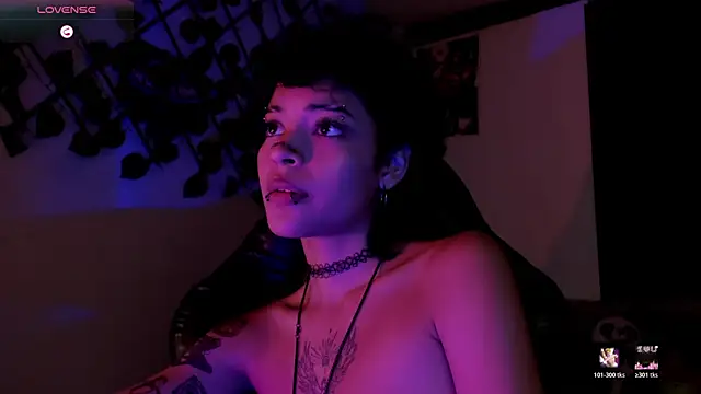 Anny_Kiitty webcam