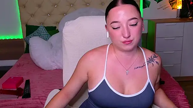 AVA_MAXIMUS webcam