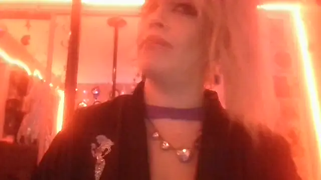 marilyn420 webcam