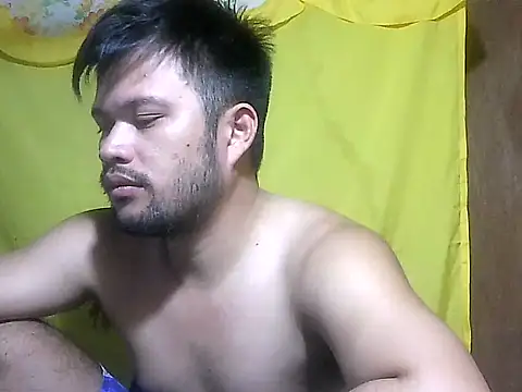HairyHottestpinoyHandsome webcam
