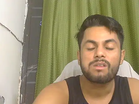 Stubborndesiboy webcam