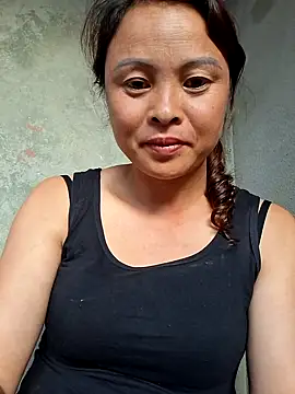 xuxulovezz webcam