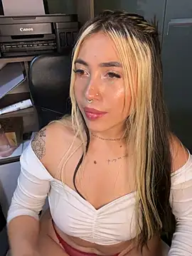 ManuelaVeeleez webcam
