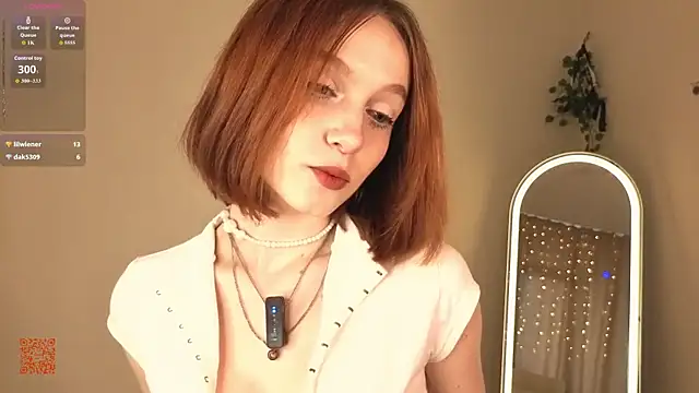 JoselynNeave webcam
