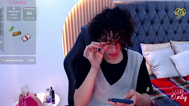 Anaciet_Evans webcam
