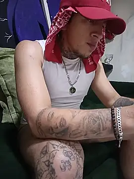 Valentino_DominusDirty webcam