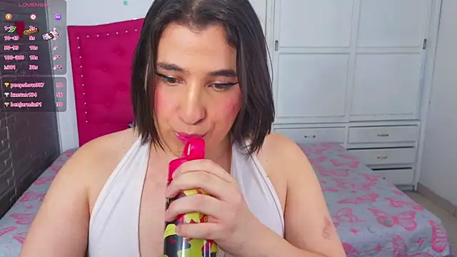 roxxy_pink_ webcam