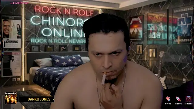 chino_roz webcam