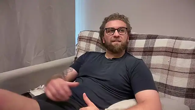 Bear_bear_ webcam