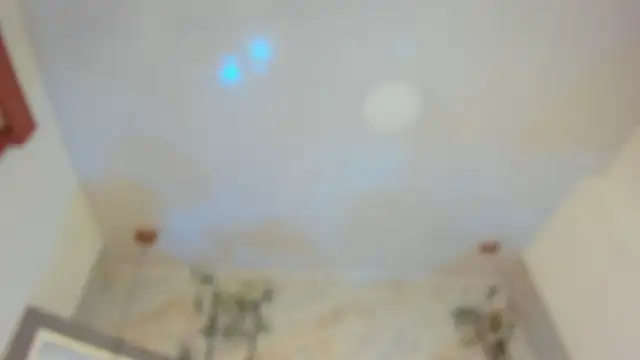 LittleeJaz webcam