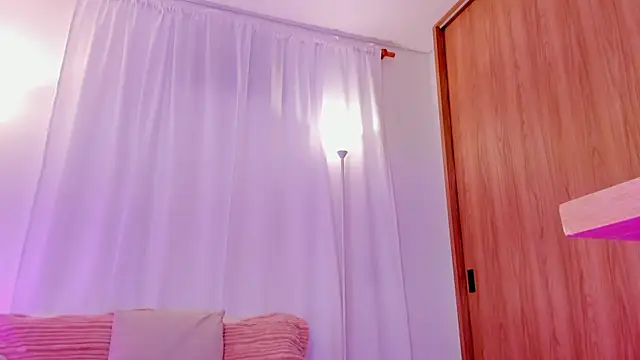 Aishapeyton_ webcam