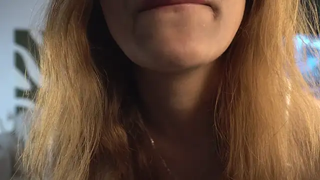 DinahSysak webcam