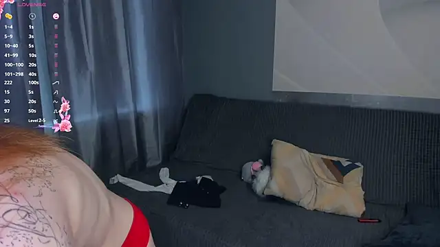 TarynPalek webcam