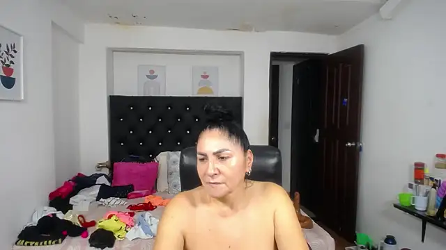 mature_bigboobs10 webcam