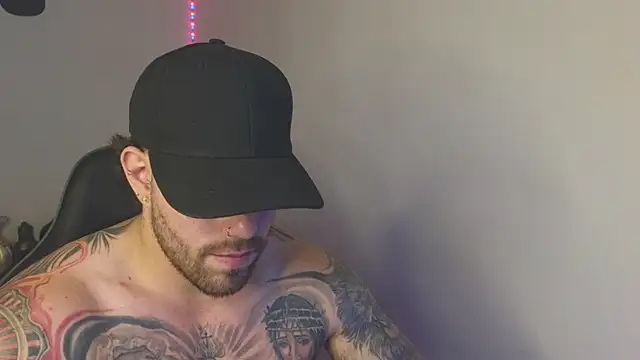 Ades_Lowe webcam