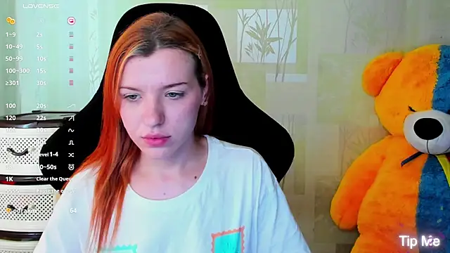 MeganNewCat webcam