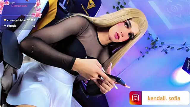 Sophiaa_doll_ webcam