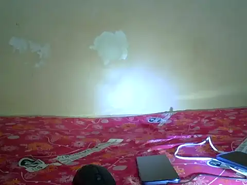 handsome25555 webcam