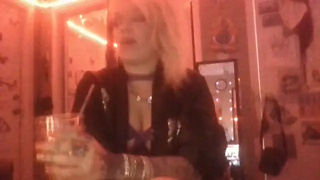 marilyn420 webcam