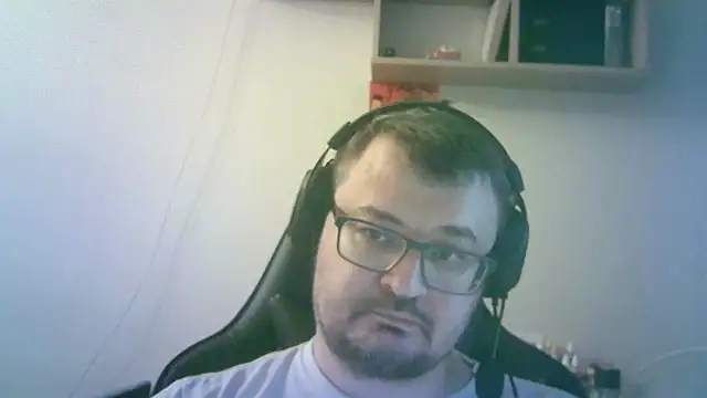 SirAbuser webcam