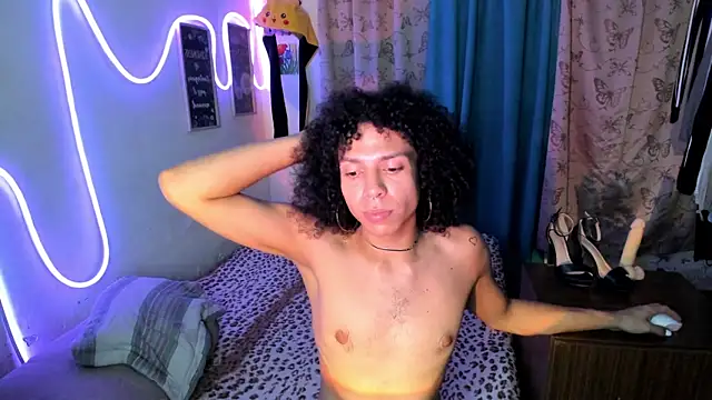 Angel_White25 webcam