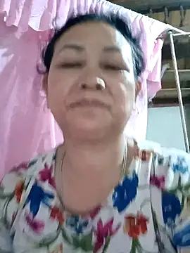 Lena_9x webcam