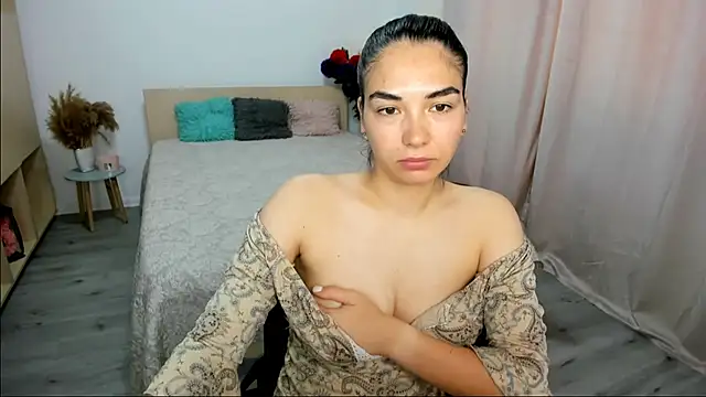 AlexaJuly webcam