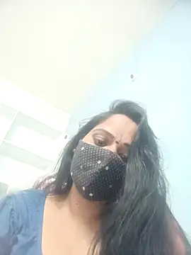 Rathi-priyaa webcam