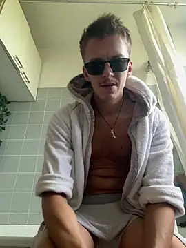 Toyjungee webcam
