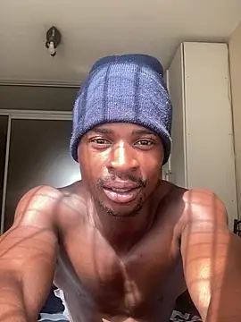 eyoItsRiley webcam